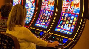 Metode pembayaran DANA, OVO, GoPay tersedia di macau4d